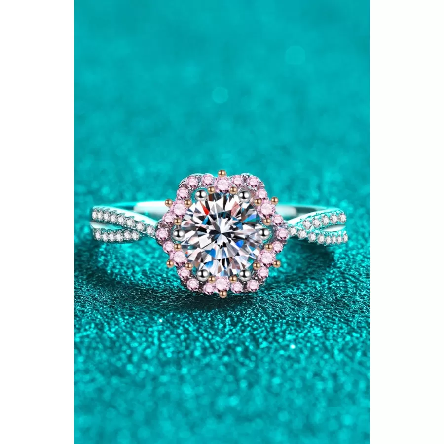 1 Carat Moissanite Flower-Shaped Crisscross Ring