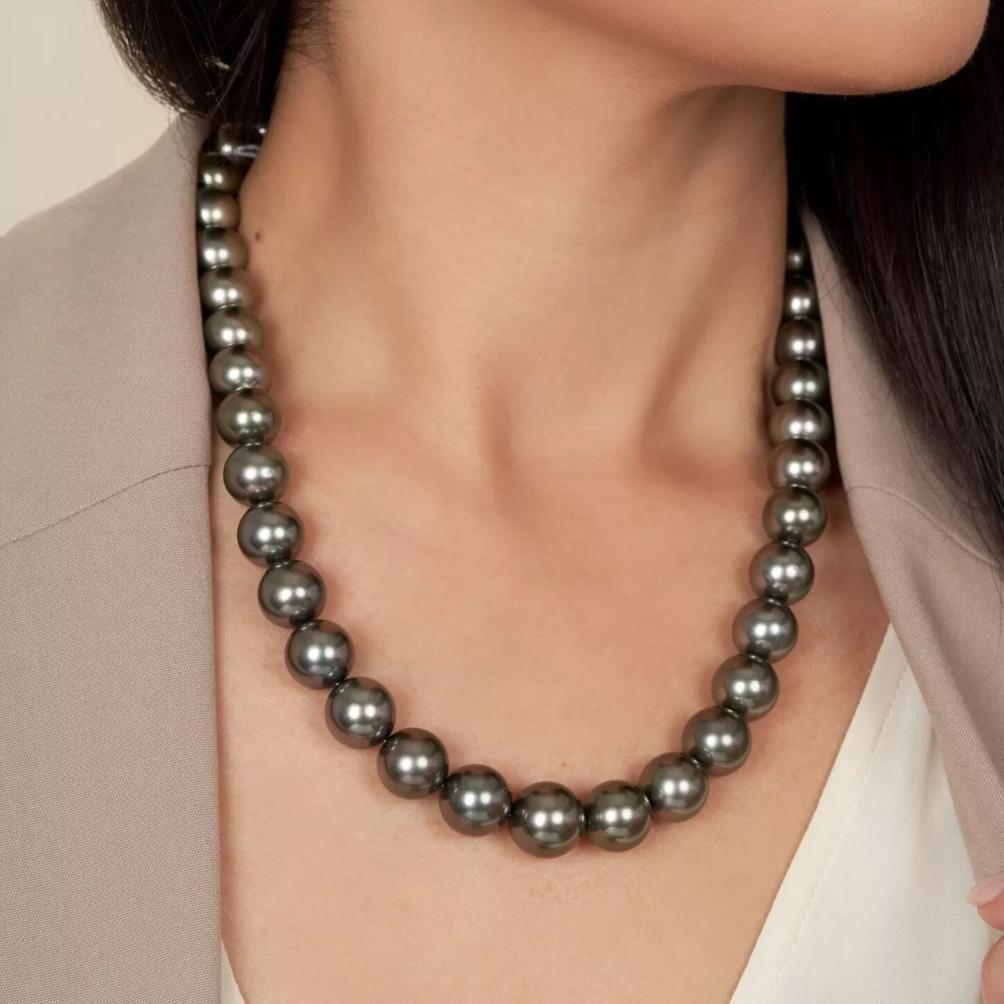 11.0-13.5 mm AA /AAA Tahitian Round Pearl Necklace