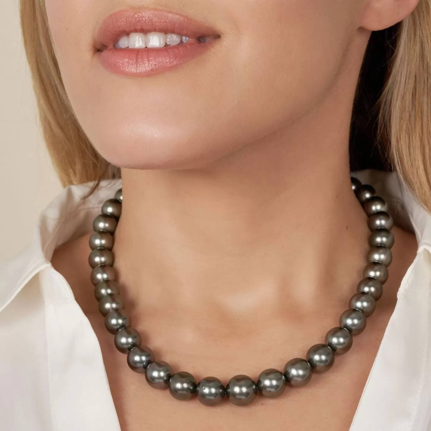 11.0-13.5 mm AA /AAA Tahitian Round Pearl Necklace