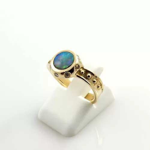 14kt Gold Australian Opal Diamond Ring