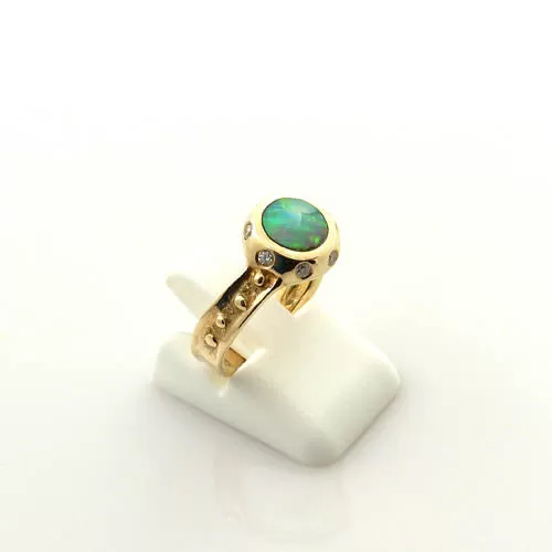 14kt Gold Australian Opal Diamond Ring