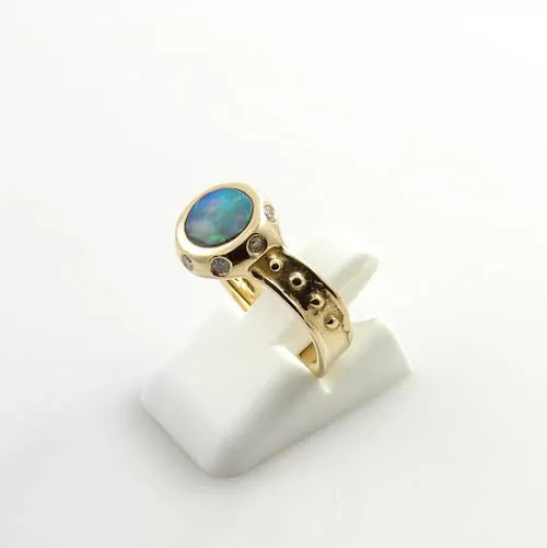 14kt Gold Australian Opal Diamond Ring