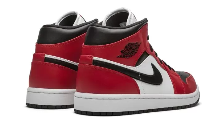 Air Jordan 1 Mid Chicago Black Toe