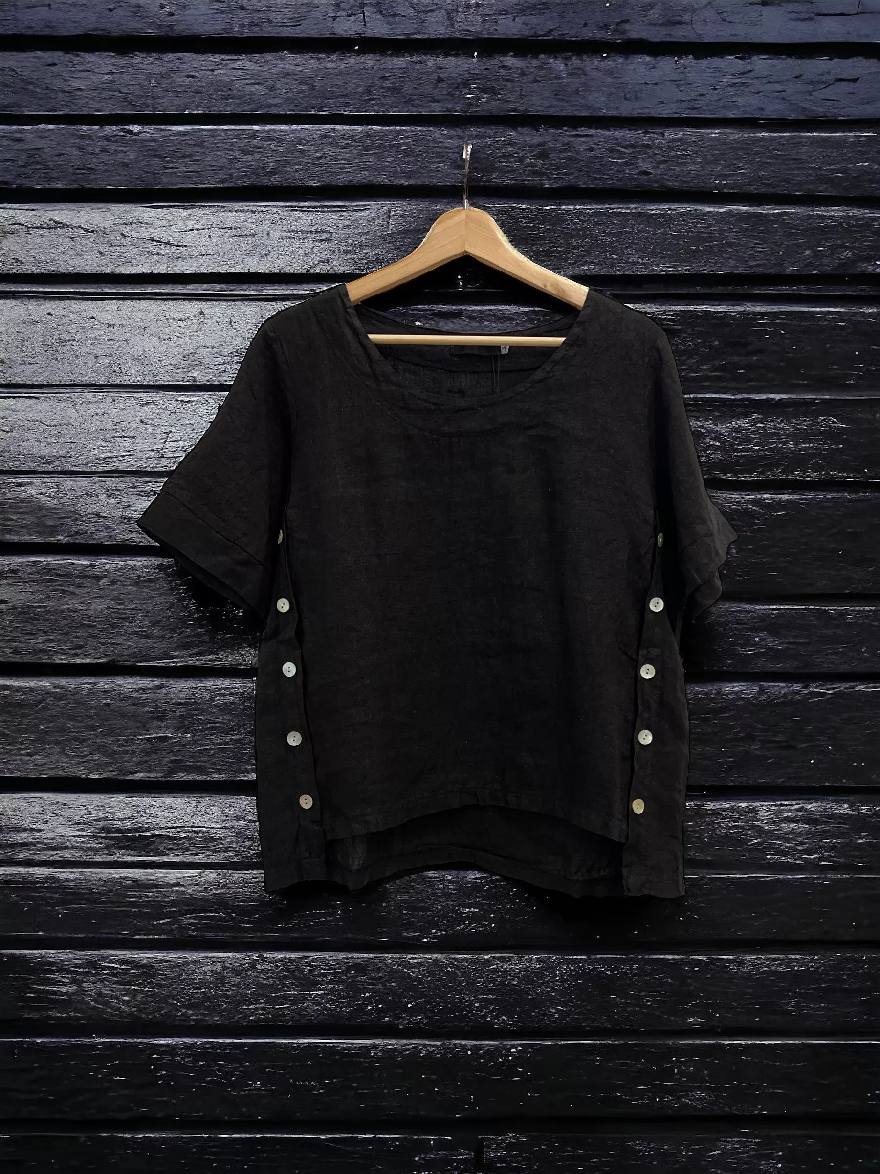 Bali Linen Top in Black