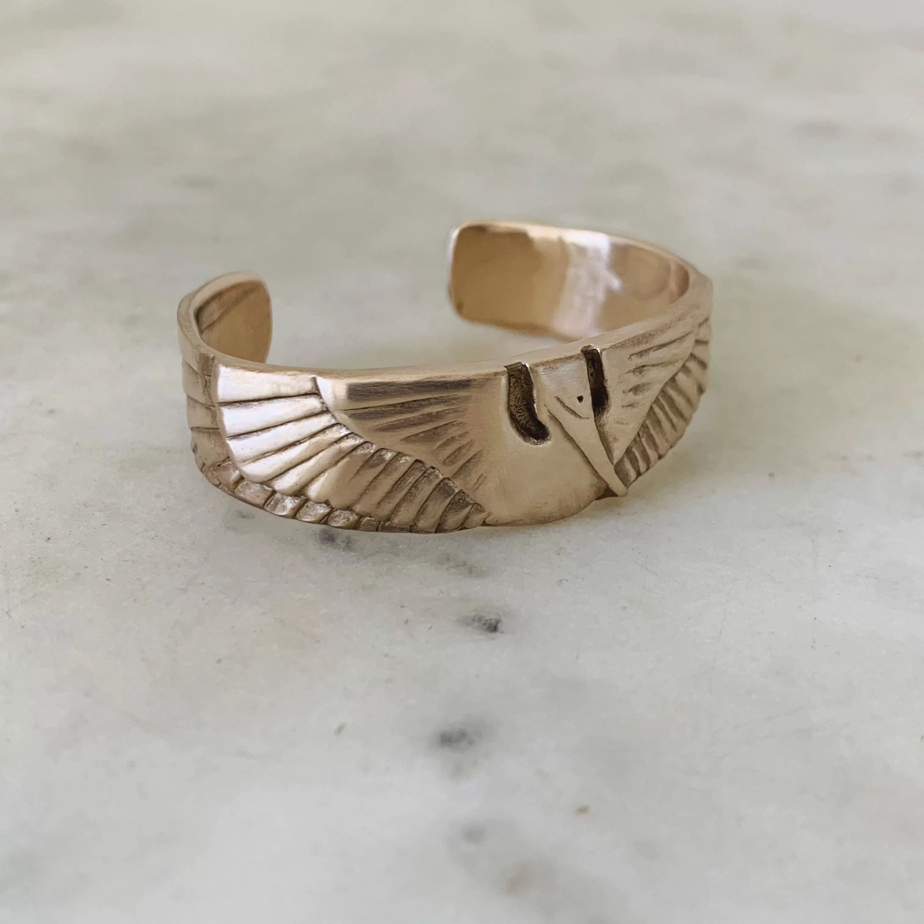 CHILD'S PELICAN CUFF