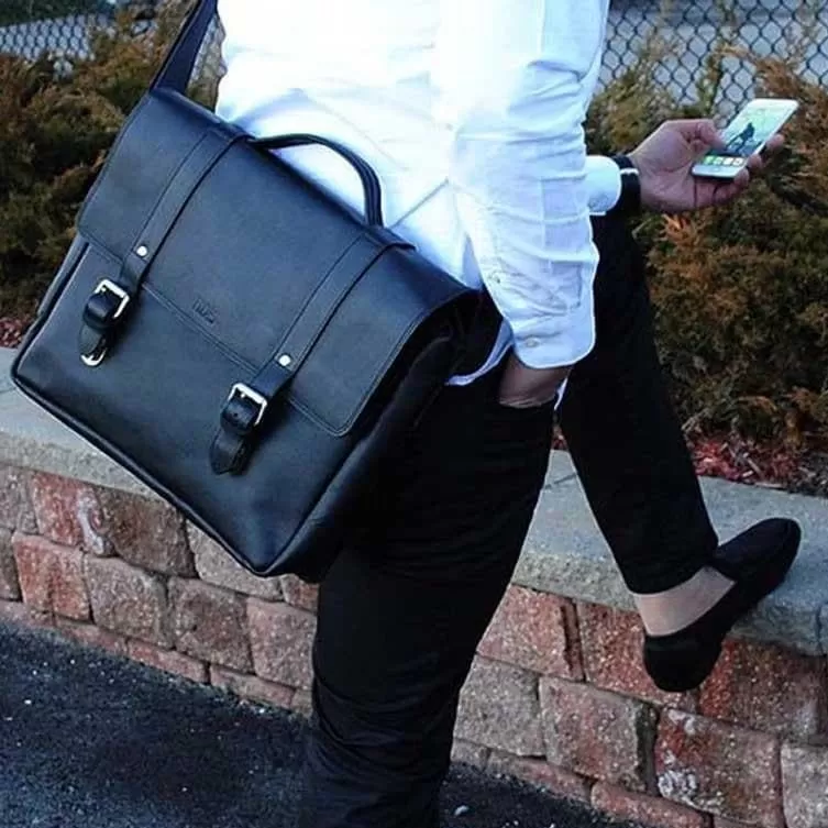 Coarse Leather Messenger 2.0