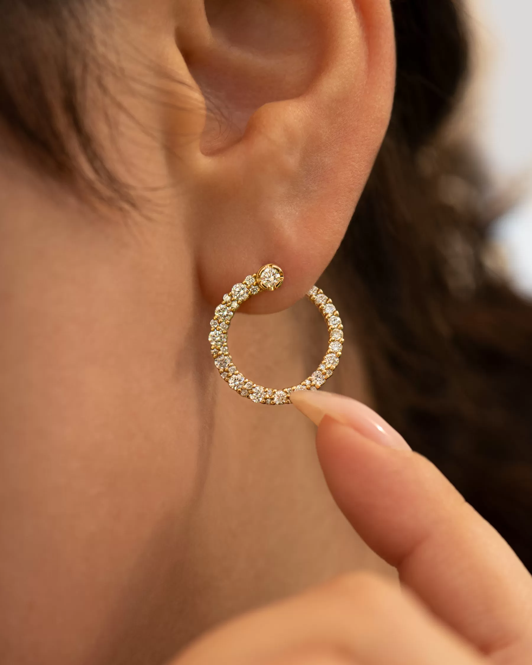 Ellipsis Brilliant Diamond Spiral Hoop Earrings