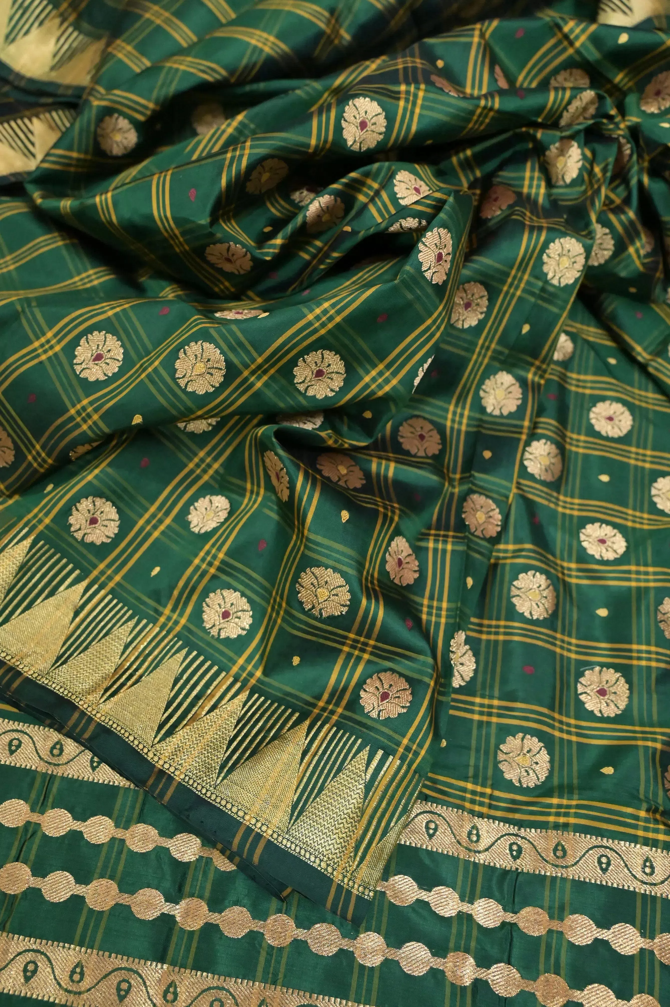 Emerald Green Color Pure Katan Banarasi Saree with Allover Checks and Meenakari Buti Work