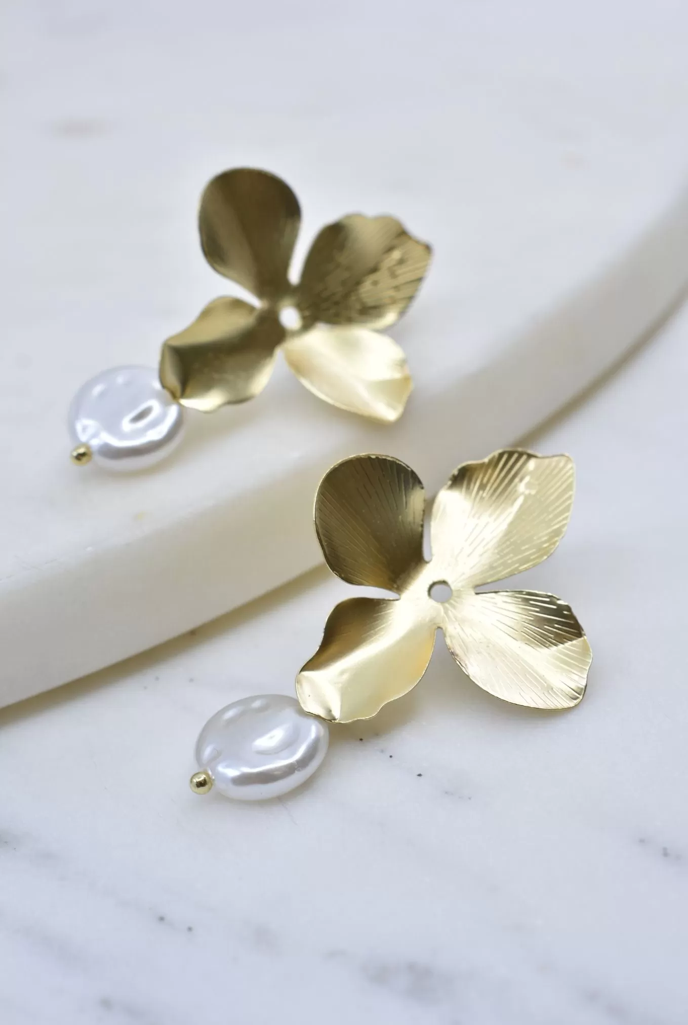 Four Leaf Clover Earrings with Baroque Pearl