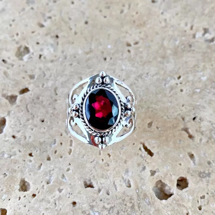 Garnet Ring - Surya