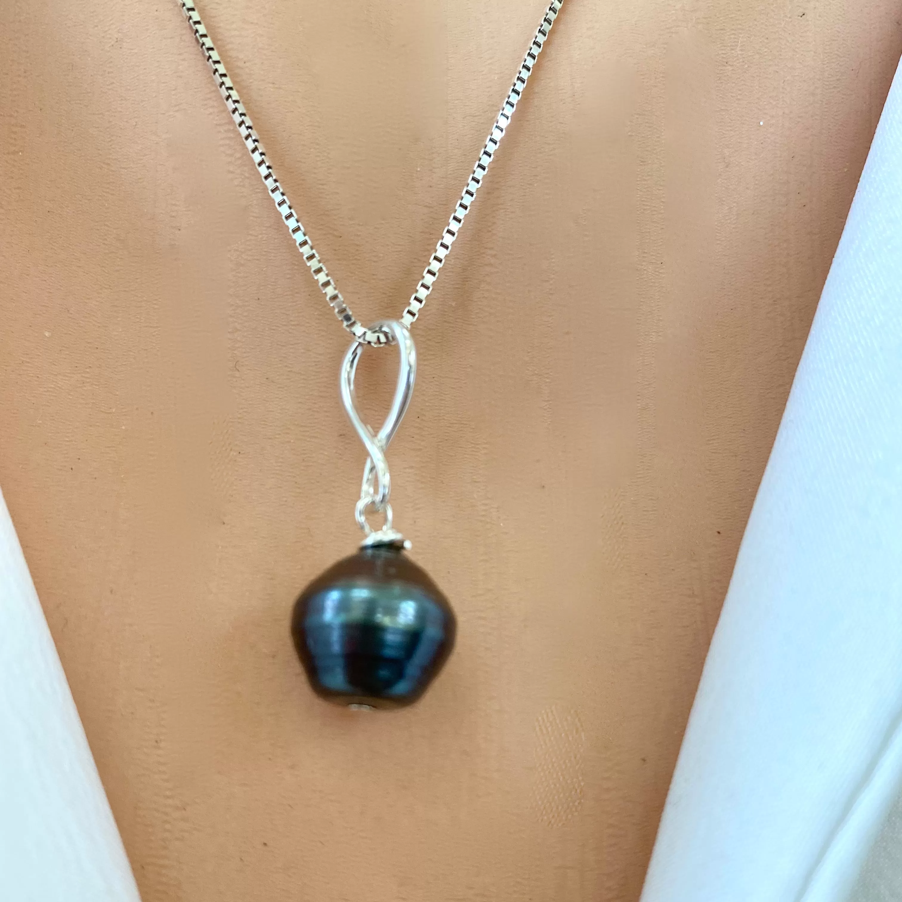 Tahitian Teardrop Pearl Pendant on Sterling Silver Box Chain, 18in, June Birthstone