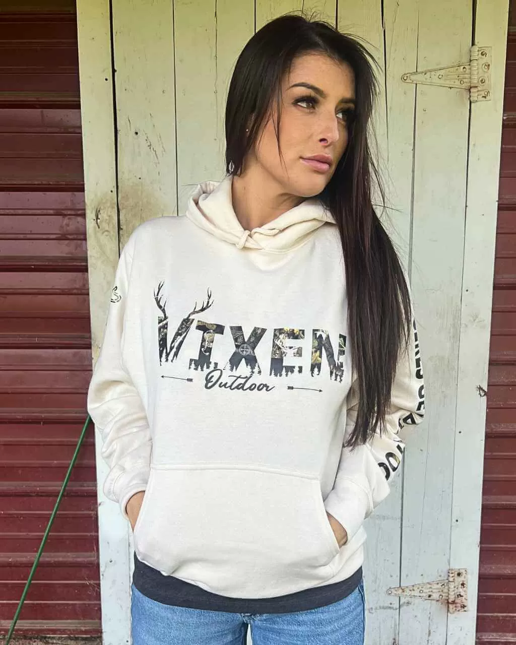 Vixen Huntress Pullover Hoodie - Natural