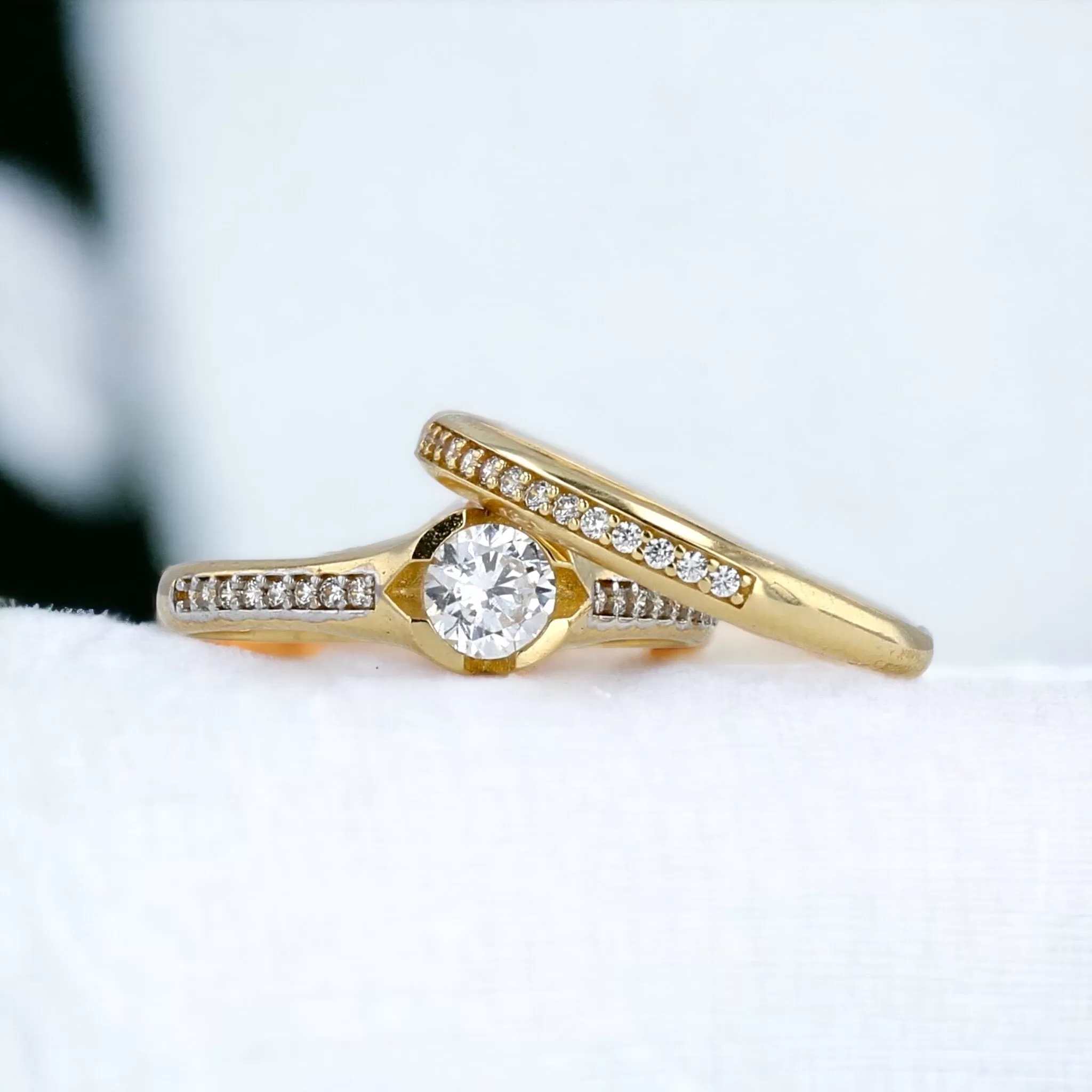 Yellow 14k gold duo wedding ring